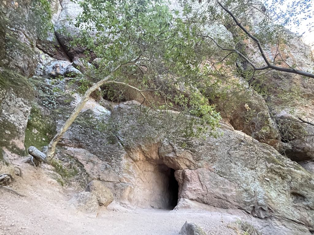 Tour Pinnacle National Park